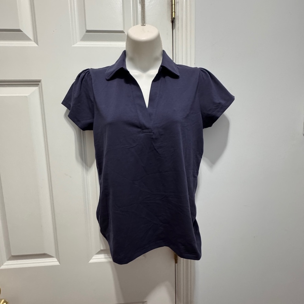Elegant Navy polo Shirt size XS